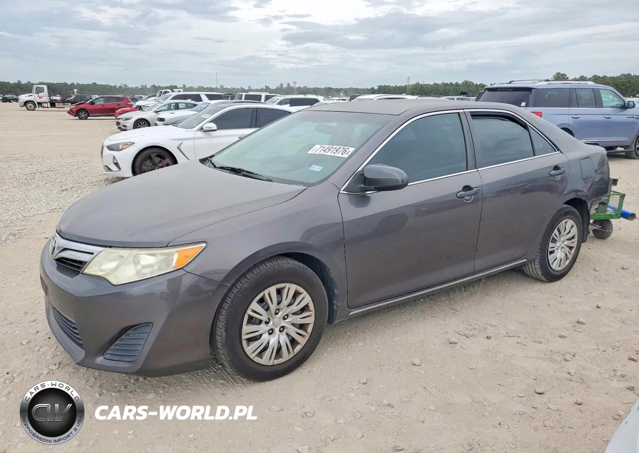 2014 Toyota Camry Le