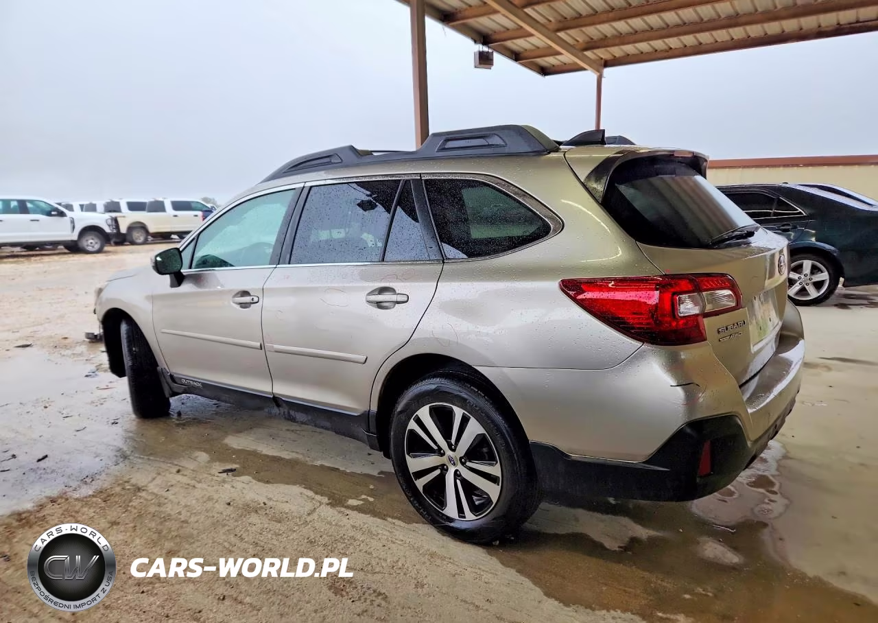 2018 Subaru Outback 2.5I Limited VIN:4S4BSANC0J3363230 - 2