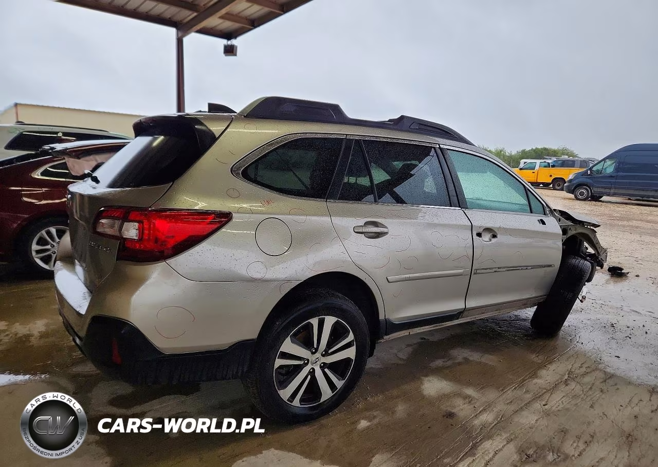 2018 Subaru Outback 2.5I Limited VIN:4S4BSANC0J3363230 - 3