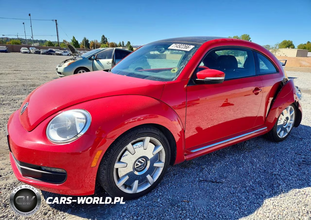2012 Volkswagen Beetle VIN:3VWJP7AT4CM660364 - 1
