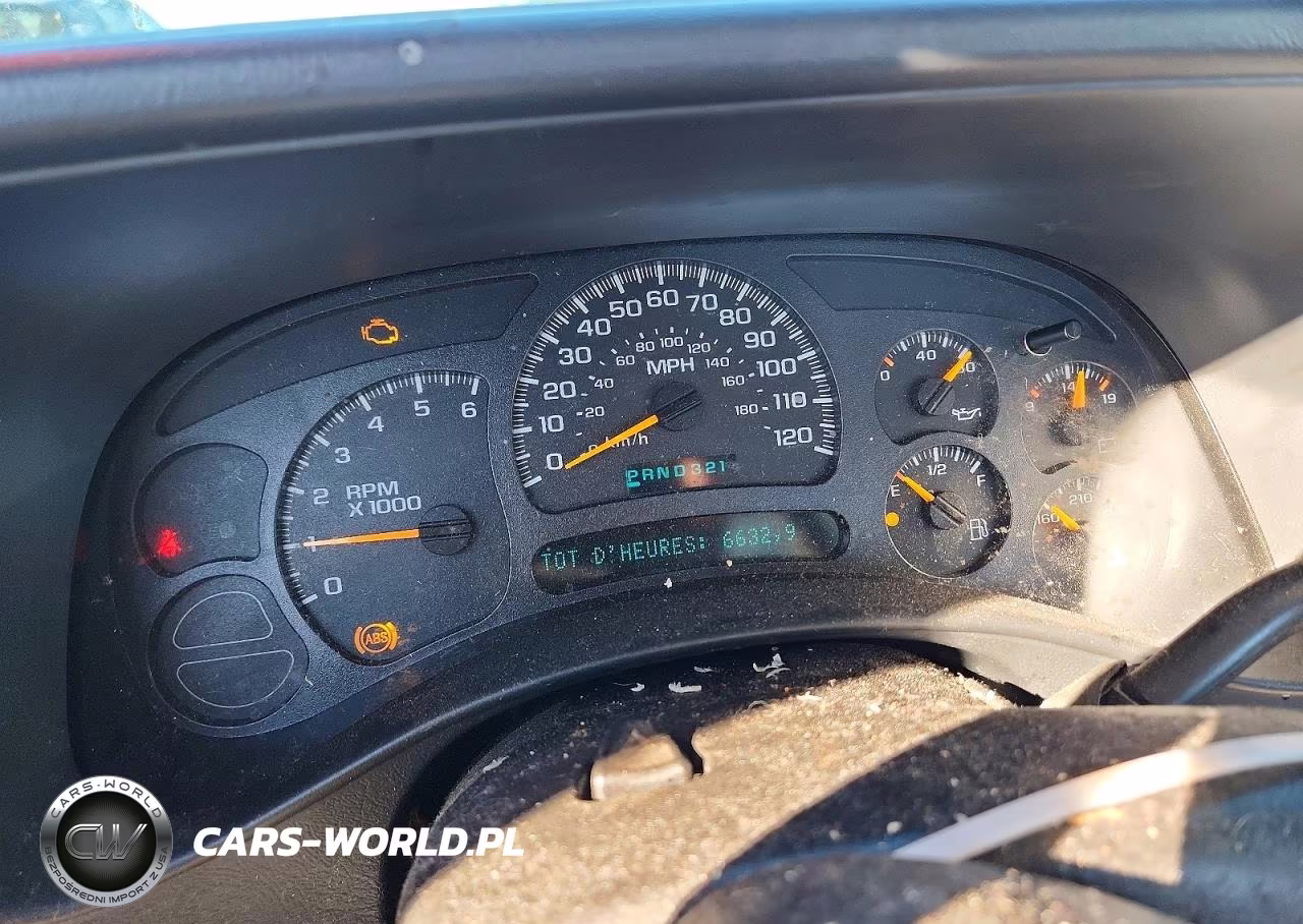 2003 Chevrolet Silverado C1500 VIN:1GCEC14V33E233015 - 9