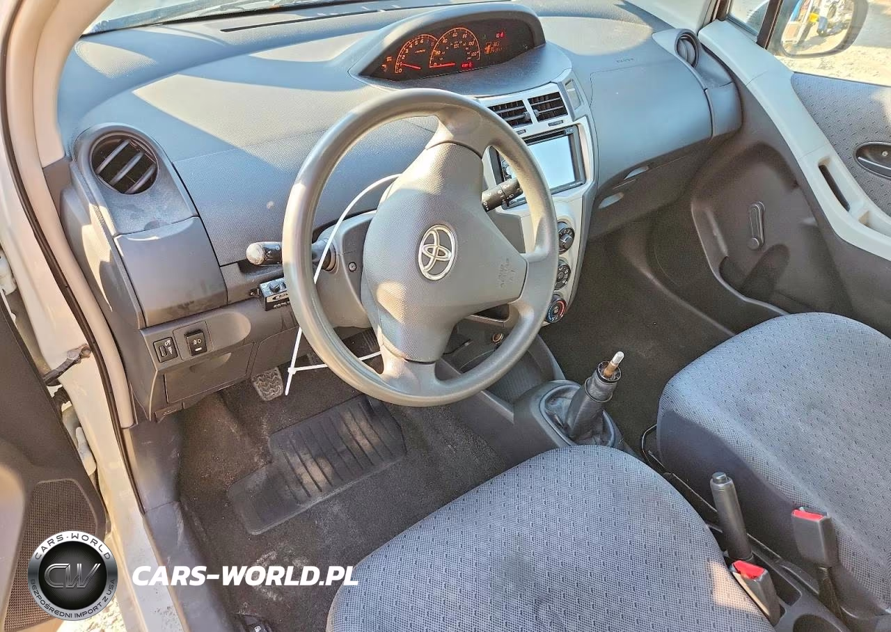 2010 Toyota Yaris Base VIN:JTDJT4K30A5319073 - 8