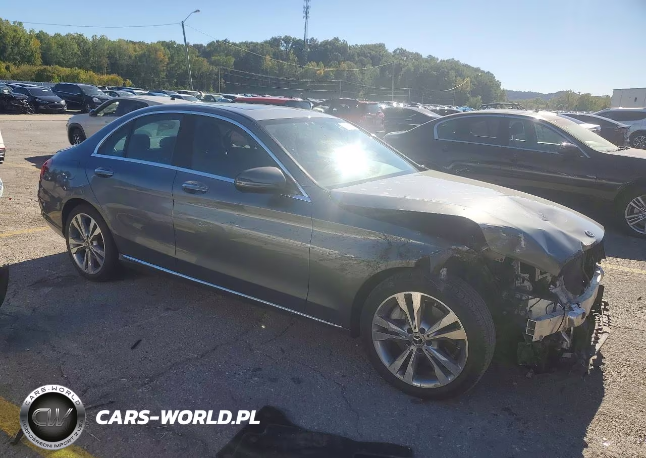 2019 Mercedes-Benz C 300 VIN:55SWF8DB2KU311161 - 4