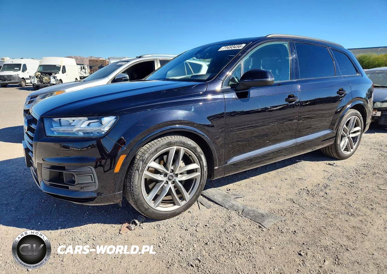 2017 Audi Q7 Prestige VIN:WA1VAAF78HD057008 - 1