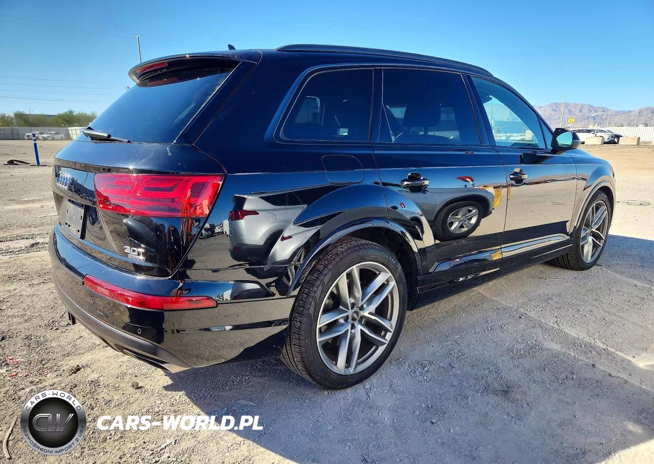 2017 Audi Q7 Prestige VIN:WA1VAAF78HD057008 - 3