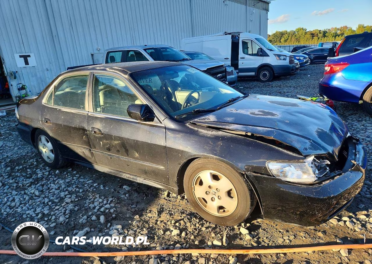 2002 Honda Accord Ex VIN:1HGCG16522A001361 - 4