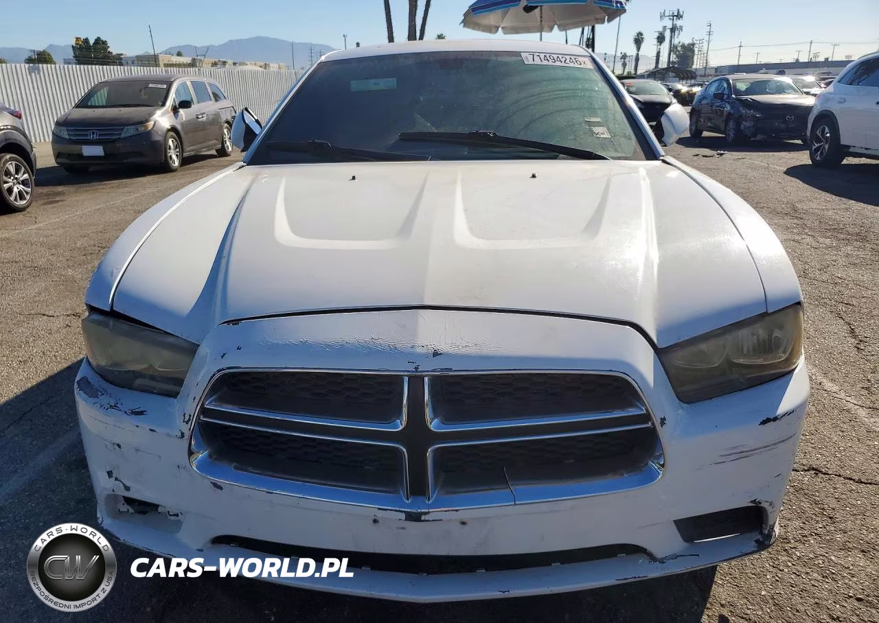 2013 Dodge Charger Sxt VIN:2C3CDXHG2DH545361 - 5