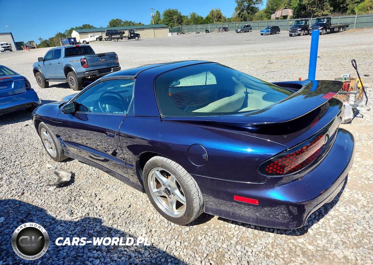 2000 Pontiac Firebird Formula VIN:2G2FV22G8Y2121648 - 2