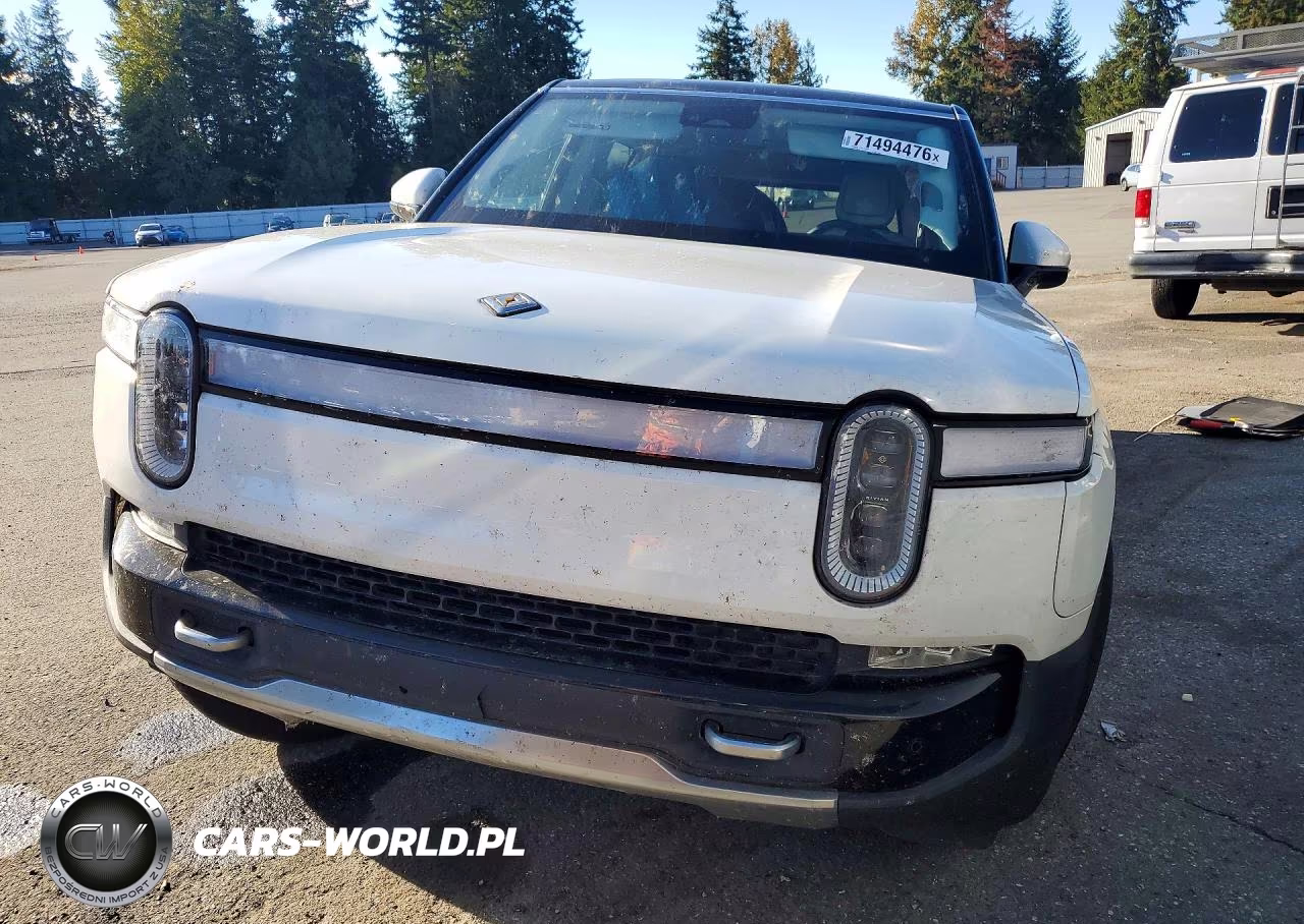2024 Rivian R1S Adventure – zdjęcie 1 z 14