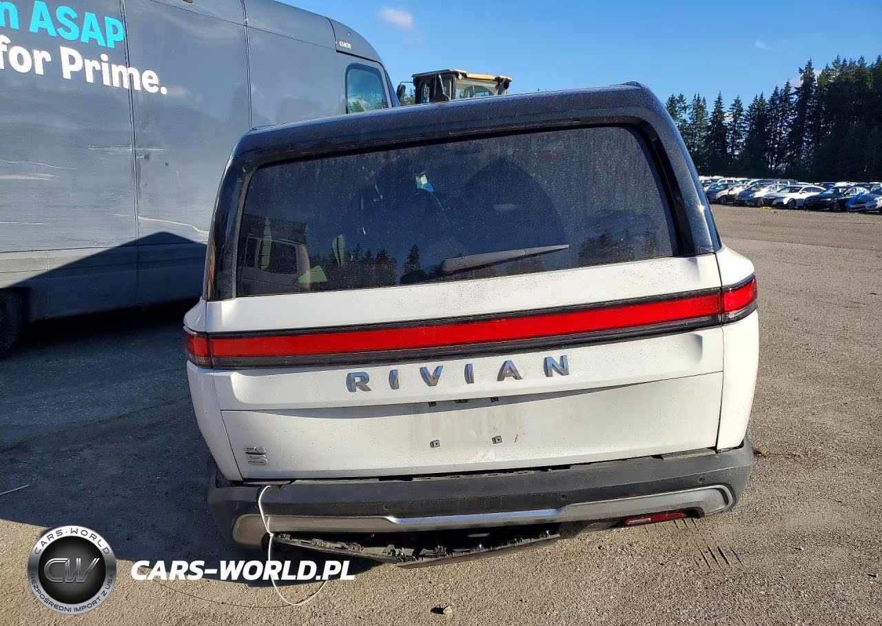 2024 Rivian R1S Adventure VIN:7PDSGCBA3RN030999 - 6