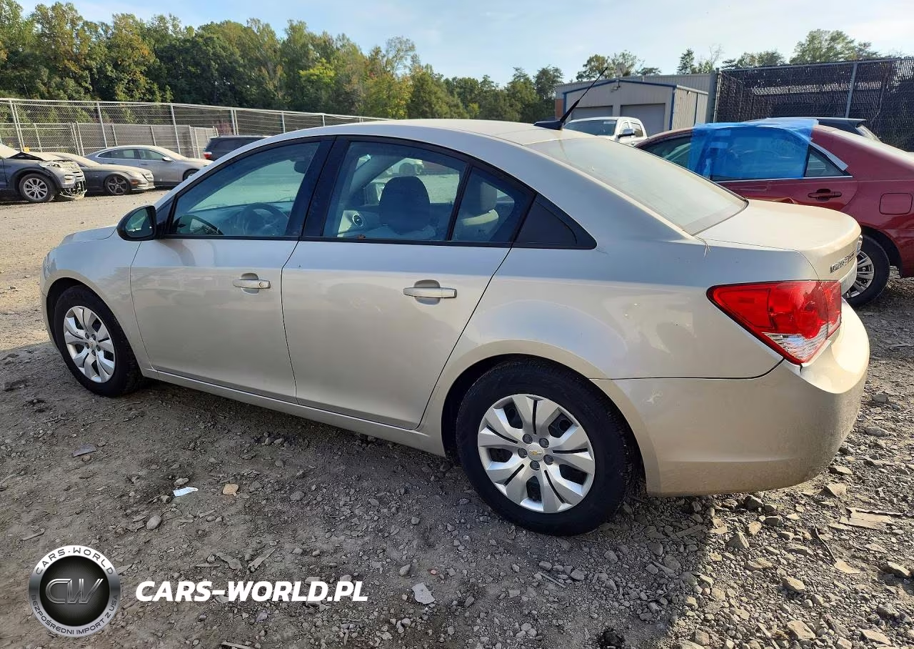 2014 Chevrolet Cruze Ls VIN:1G1PA5SG7E7221802 - 2