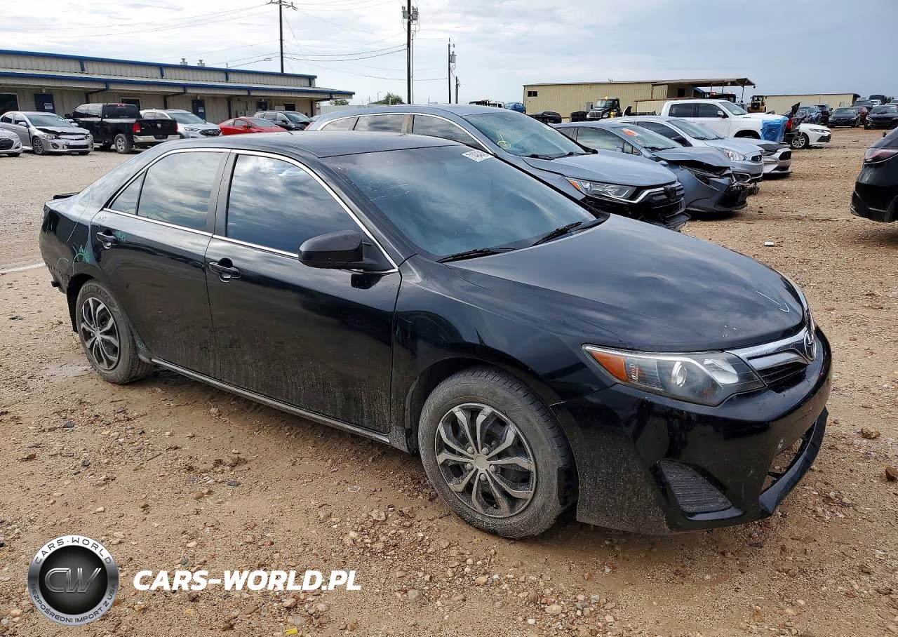 2013 Toyota Camry Le VIN:4T4BF1FK3DR286240 - 4