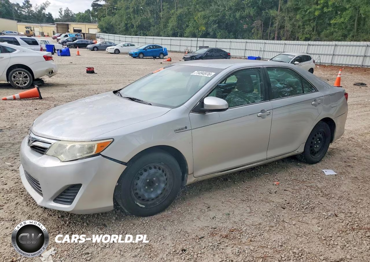2013 Toyota Camry Hybrid Le