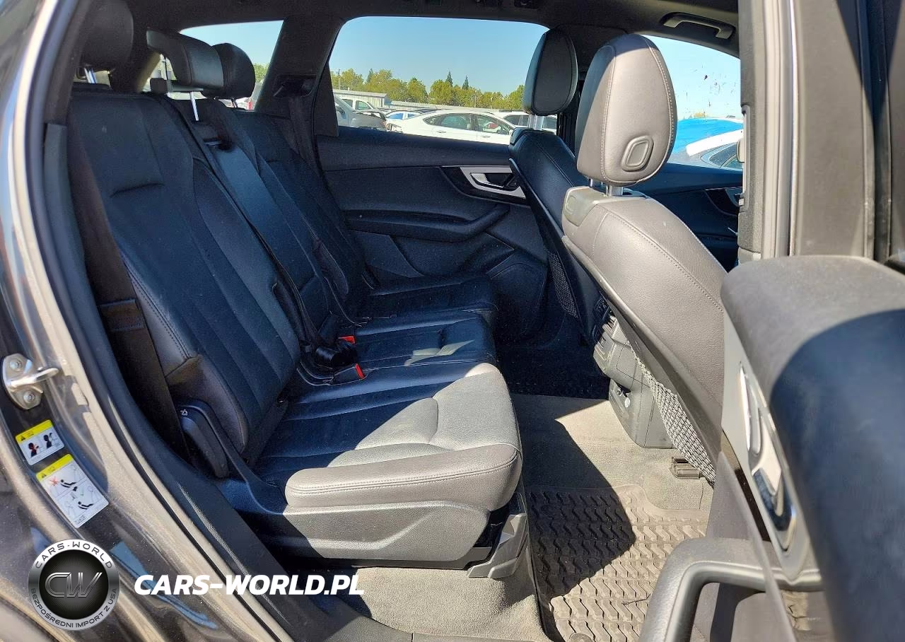 2019 Audi Q7 Premium VIN:WA1AHAF79KD020485 - 10