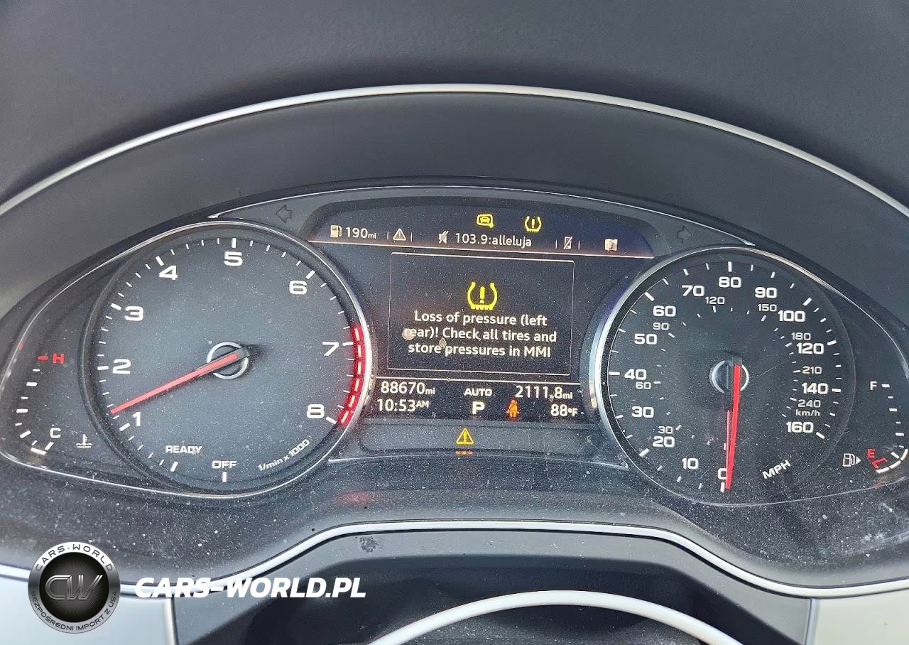 2019 Audi Q7 Premium VIN:WA1AHAF79KD020485 - 9