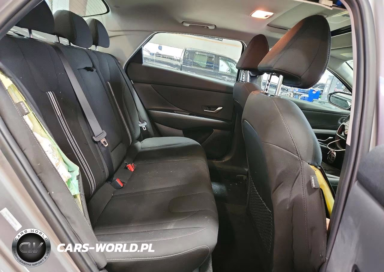 2025 Hyundai Elantra Sel VIN:KMHLS4DG6SU981741 - 10