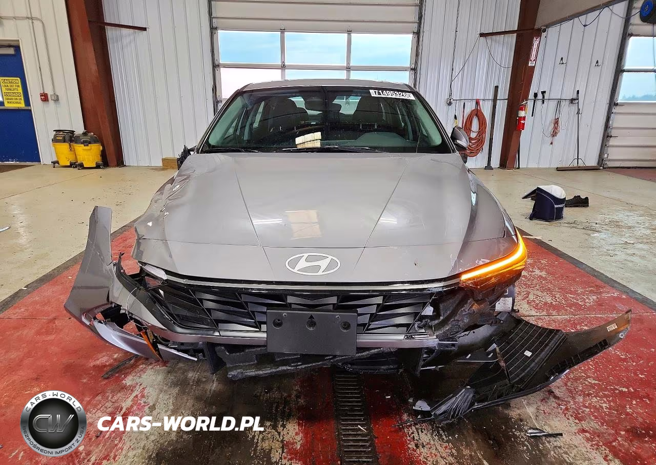 2025 Hyundai Elantra Sel VIN:KMHLS4DG6SU981741 - 5