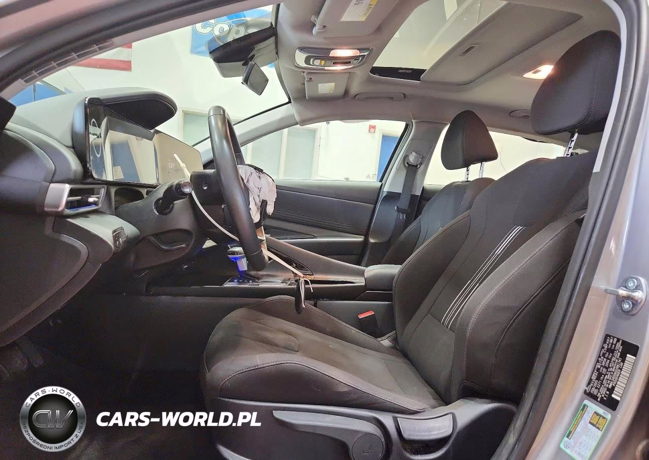 2025 Hyundai Elantra Sel VIN:KMHLS4DG6SU981741 - 7