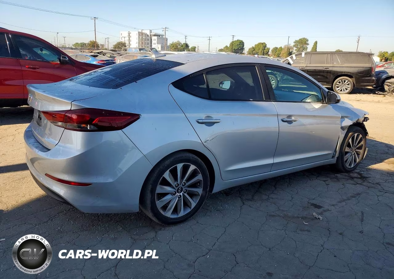 2017 Hyundai Elantra Se VIN:5NPD74LF8HH099685 - 3