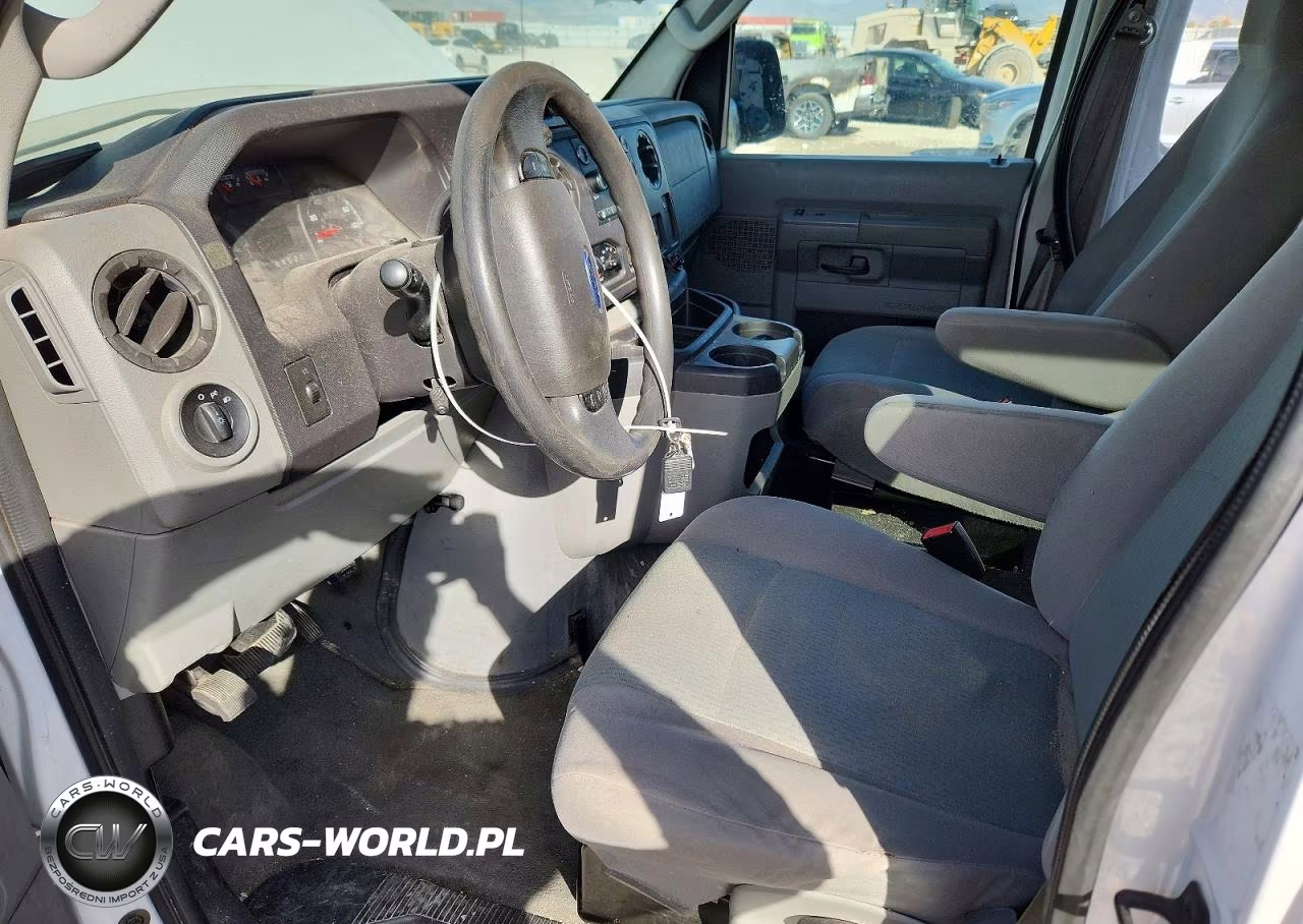 2011 Ford Econoline E350 Super Duty Wagon VIN:1FBSS3BL6BDA33810 - 7
