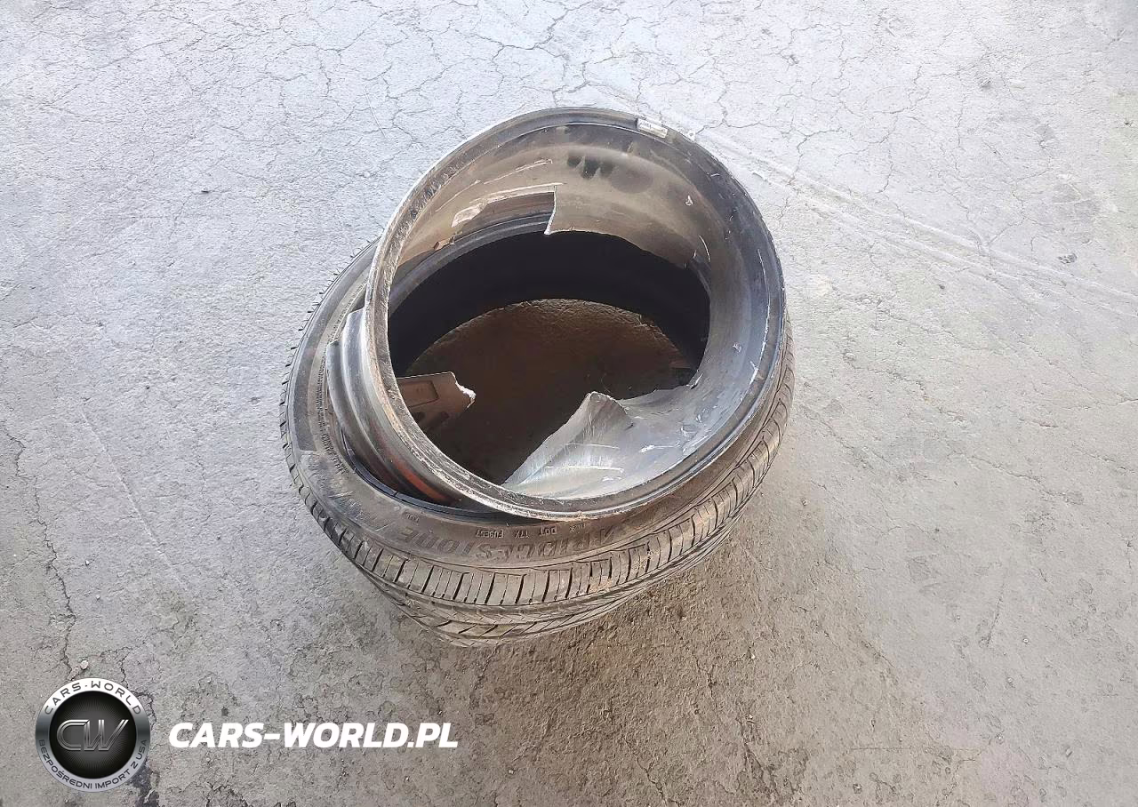 2026 Toyota Camry Se VIN:4T1DAACK9TU216973 - 12