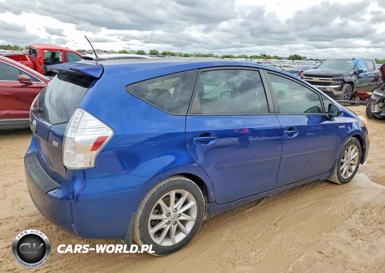 2013 Toyota Prius V Five VIN:JTDZN3EU1D3196086 - 3