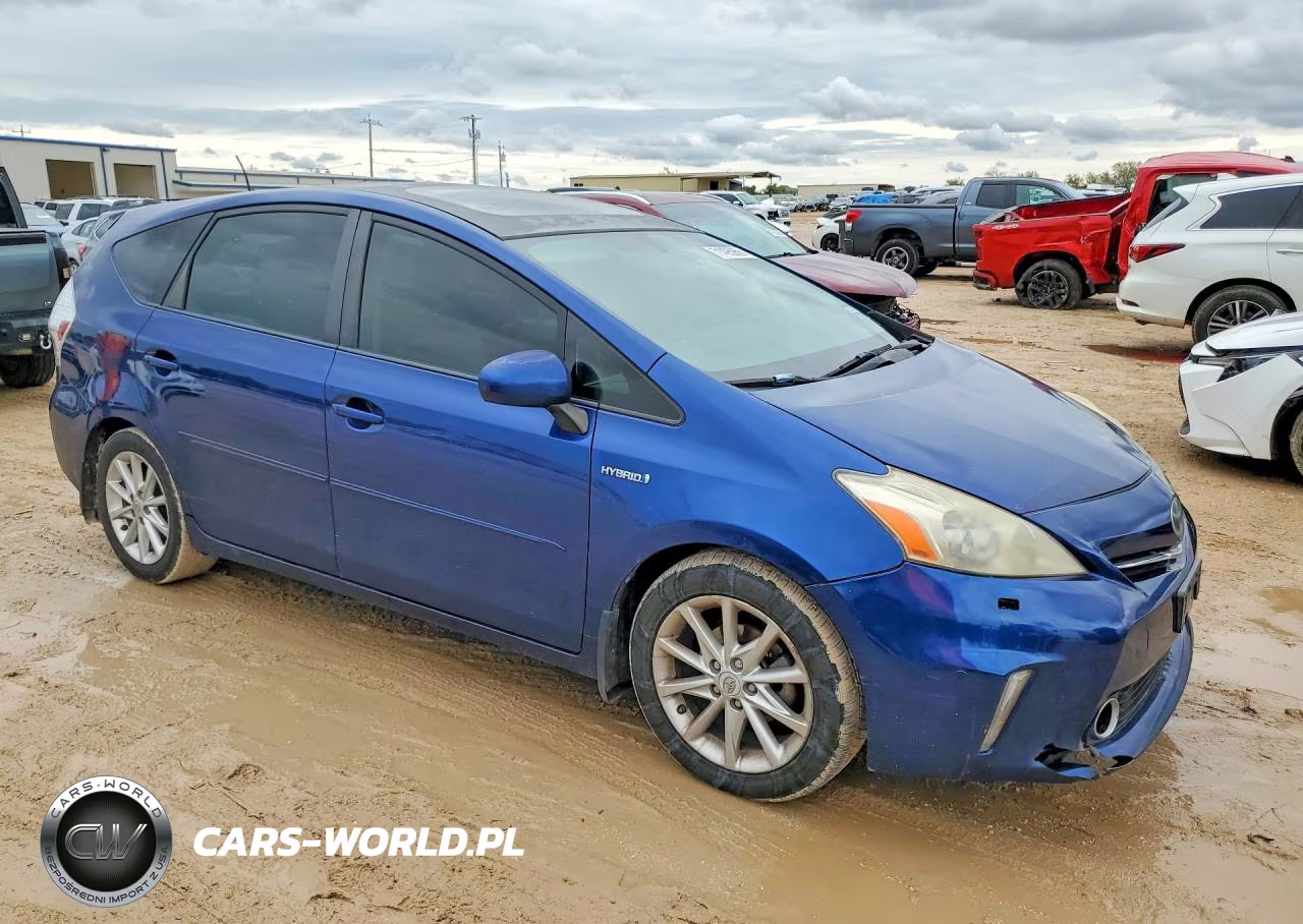 2013 Toyota Prius V Five VIN:JTDZN3EU1D3196086 - 4