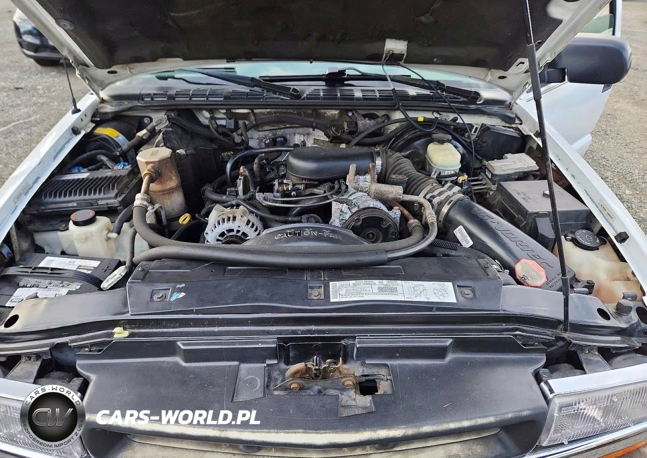 2000 Chevrolet S Truck S10 VIN:1GCCT19W7Y8245442 - 11