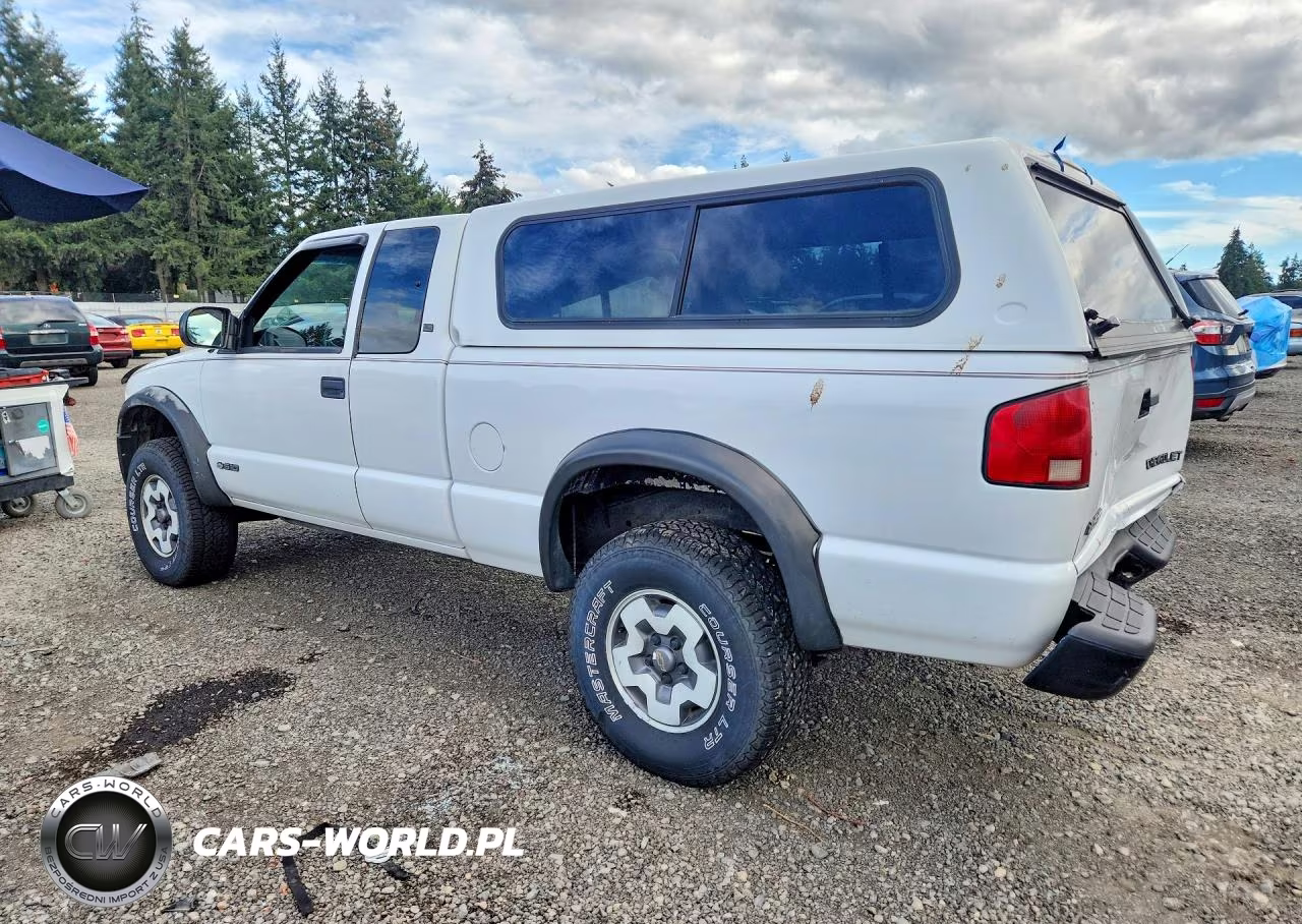 2000 Chevrolet S Truck S10 VIN:1GCCT19W7Y8245442 - 2