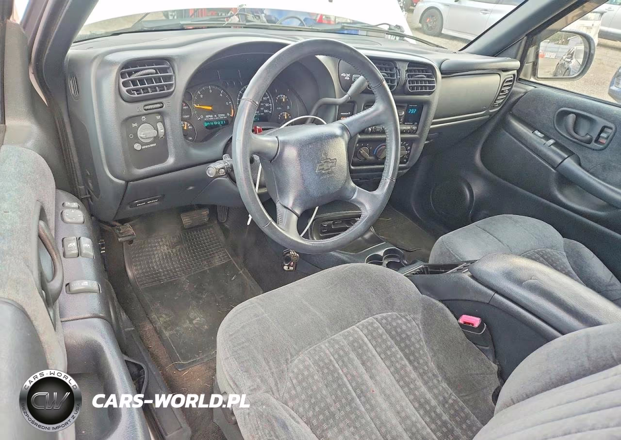 2000 Chevrolet S Truck S10 VIN:1GCCT19W7Y8245442 - 8