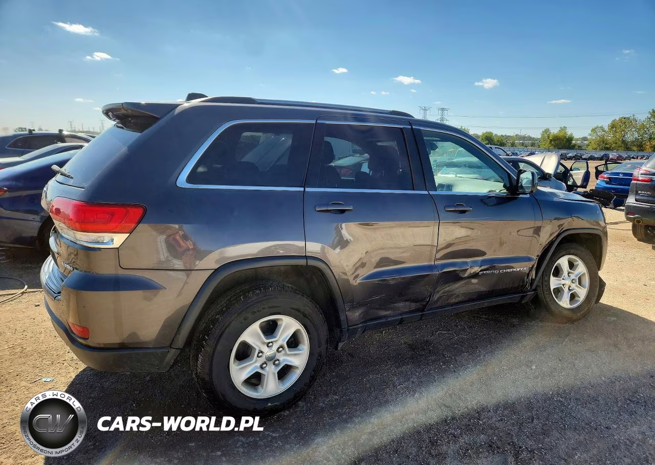 2015 Jeep Grand Cherokee Laredo VIN:1C4RJFAG9FC159254 - 3