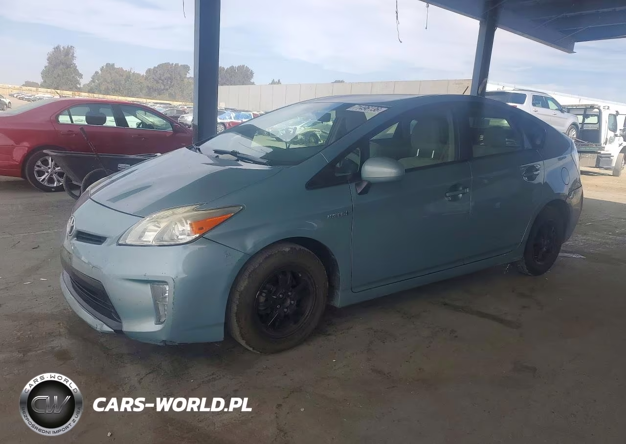 2013 Toyota Prius Three VIN:JTDKN3DU6D1730827 - 1