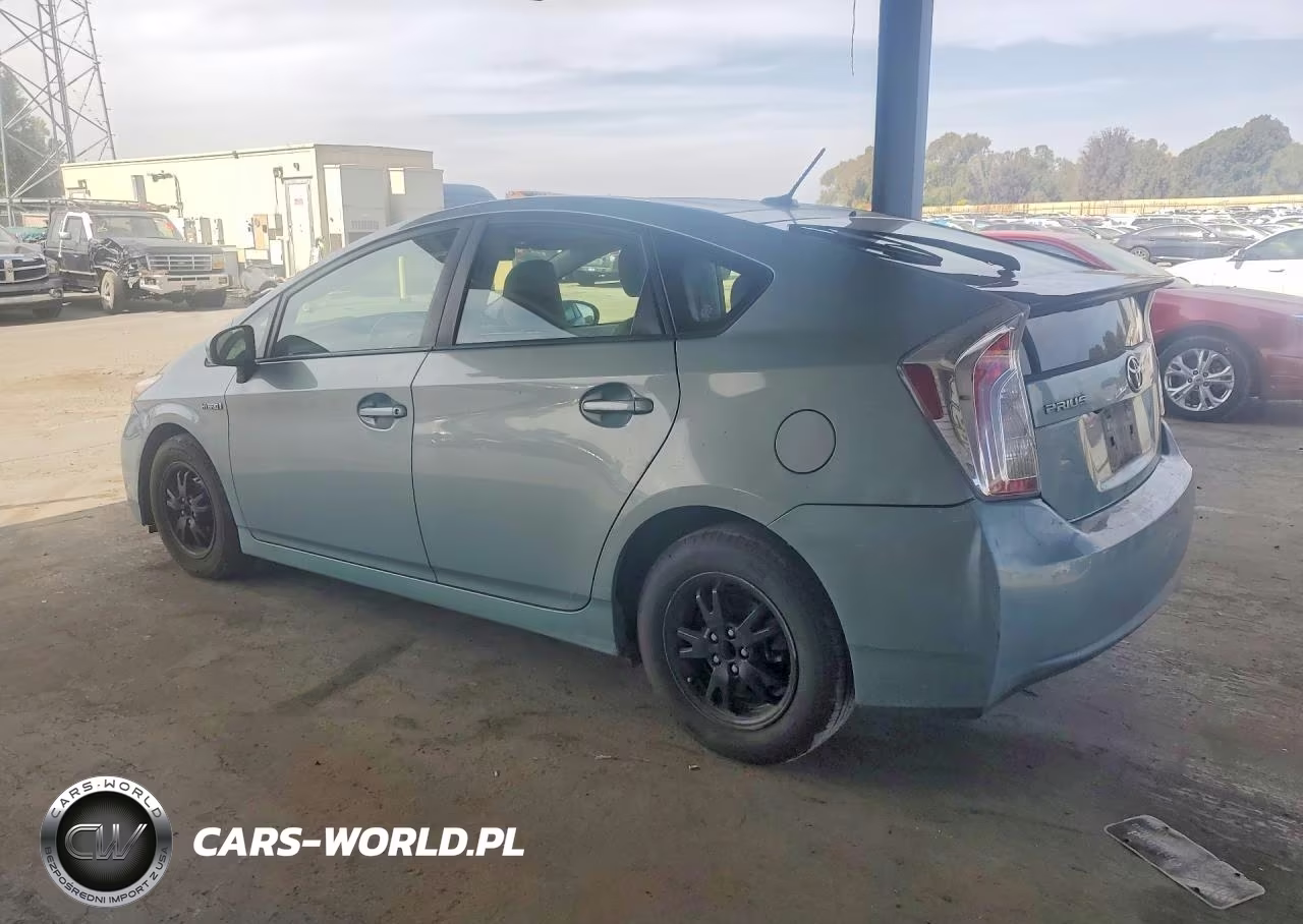 2013 Toyota Prius Three VIN:JTDKN3DU6D1730827 - 2