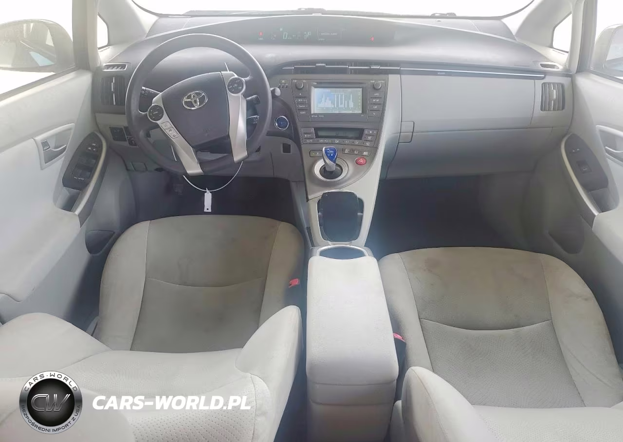 2013 Toyota Prius Three VIN:JTDKN3DU6D1730827 - 8