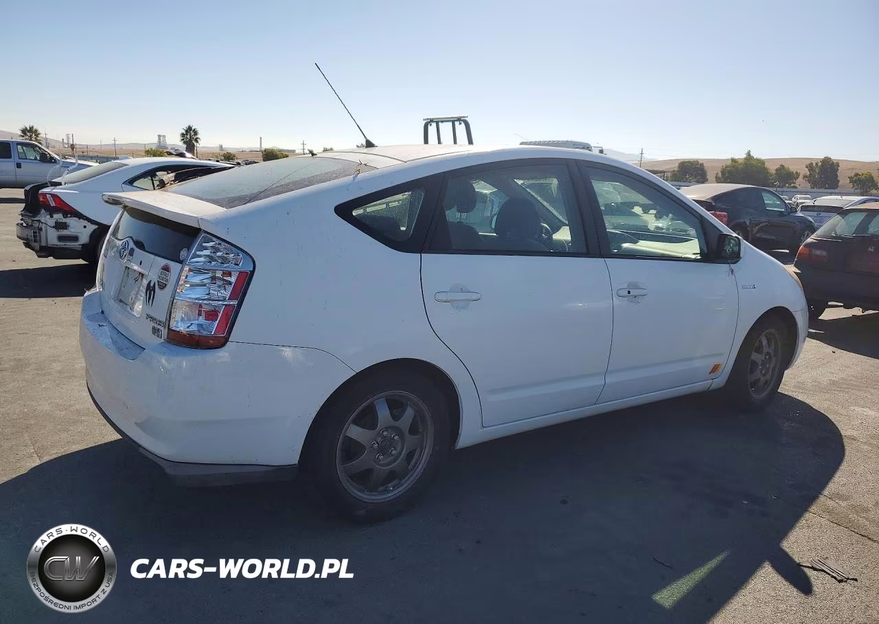 2008 Toyota Prius Touring VIN:JTDKB20U183307222 - 3