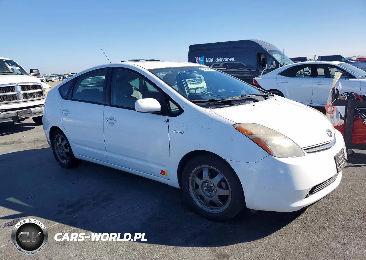 2008 Toyota Prius Touring VIN:JTDKB20U183307222 - 4
