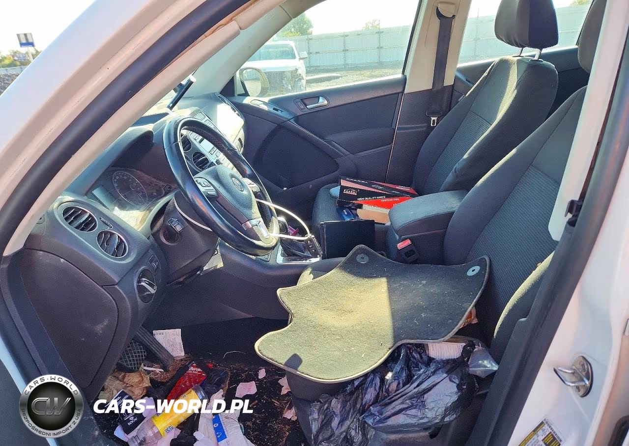 2013 Volkswagen Tiguan S VIN:WVGBV7AX7DW535453 - 7