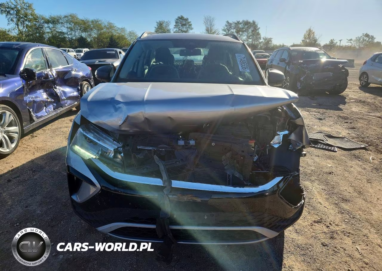 2022 Volkswagen Taos S VIN:3VVMX7B28NM057086 - 5