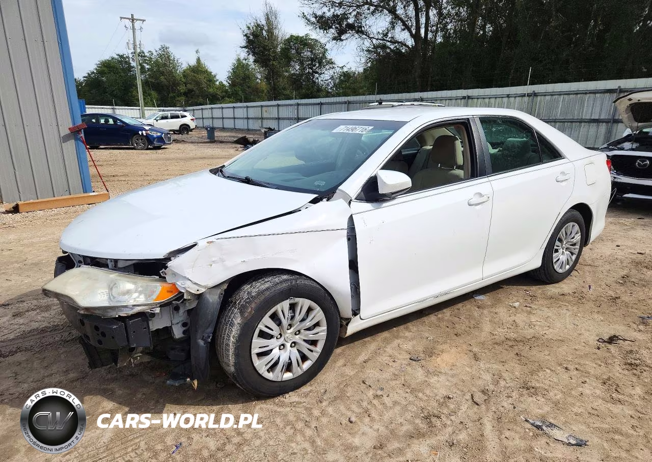2014 Toyota Camry L VIN:4T1BF1FK3EU858161 - 1