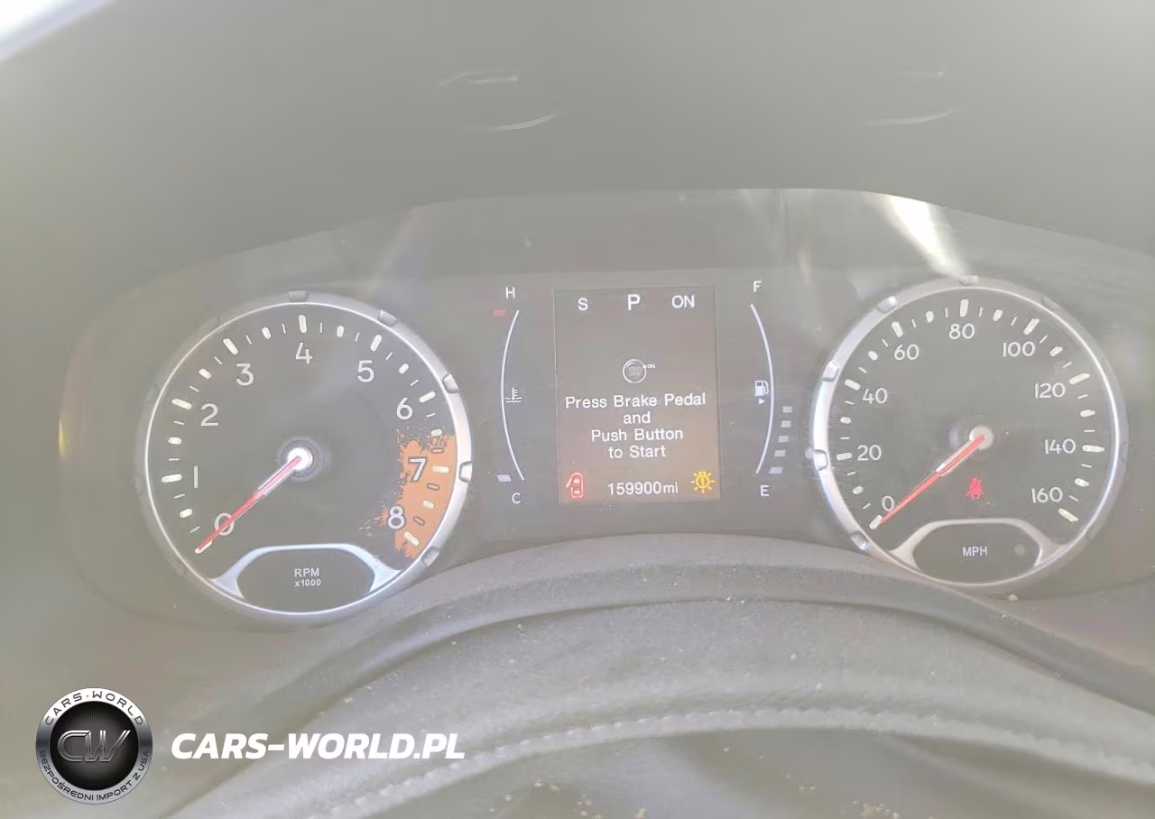 2017 Jeep Renegade Sport VIN:ZACCJAAB9HPG07343 - 9