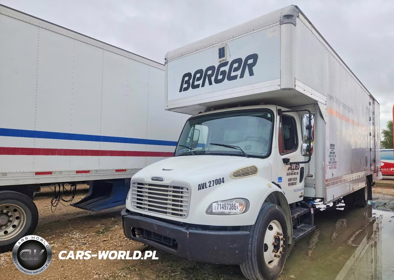 2011 Frht - Freightliner M2