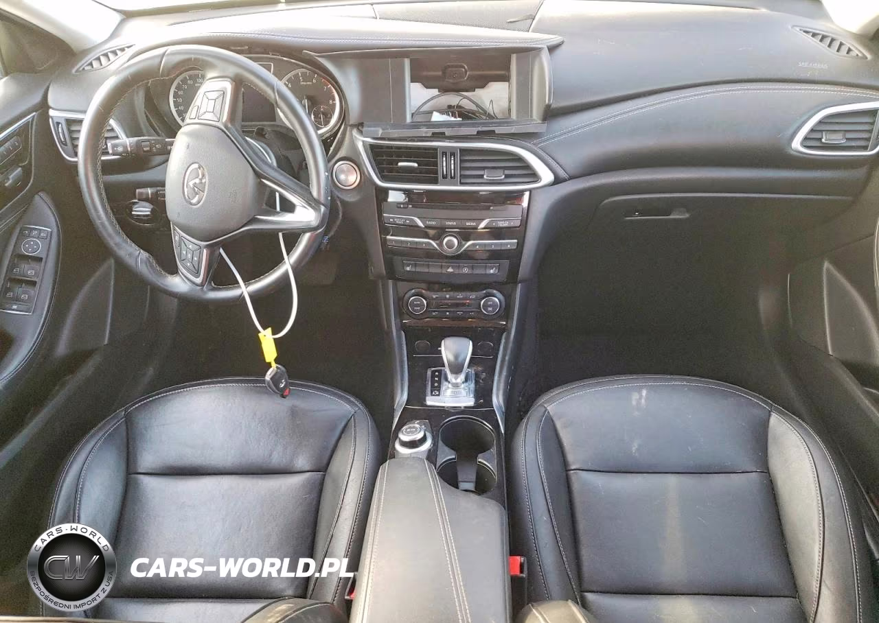 INFINITI QX30 BASE VIN:SJKCH5CP8JA057616 - 8