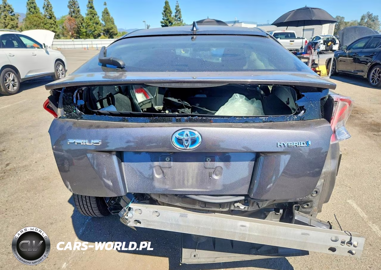 2016 Toyota Prius Two VIN:JTDKBRFU0G3004480 - 6