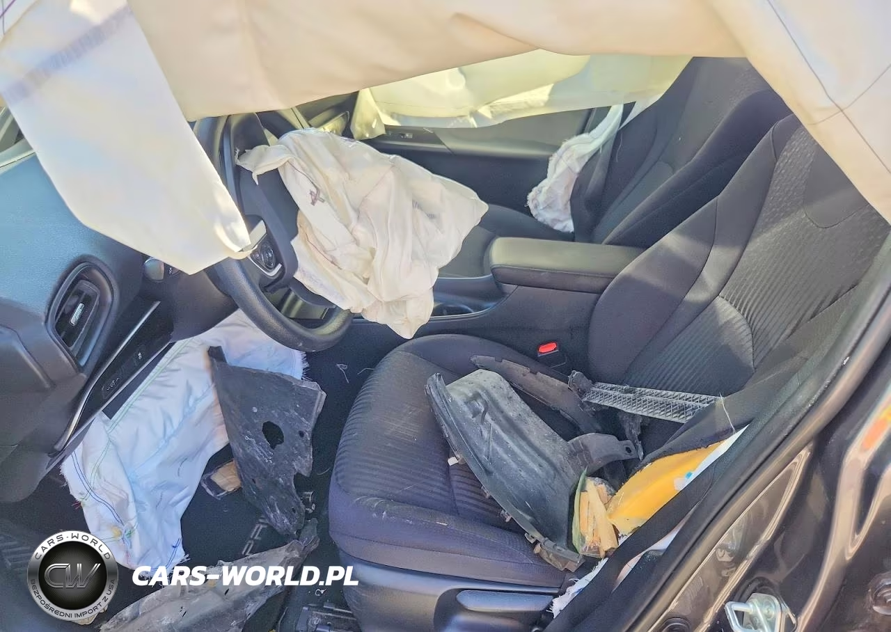2016 Toyota Prius Two VIN:JTDKBRFU0G3004480 - 7