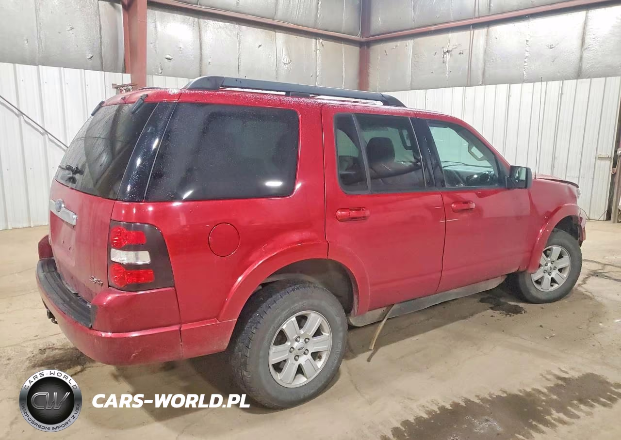 2010 Ford Explorer Xlt VIN:1FMEU7DE4AUA36109 - 3
