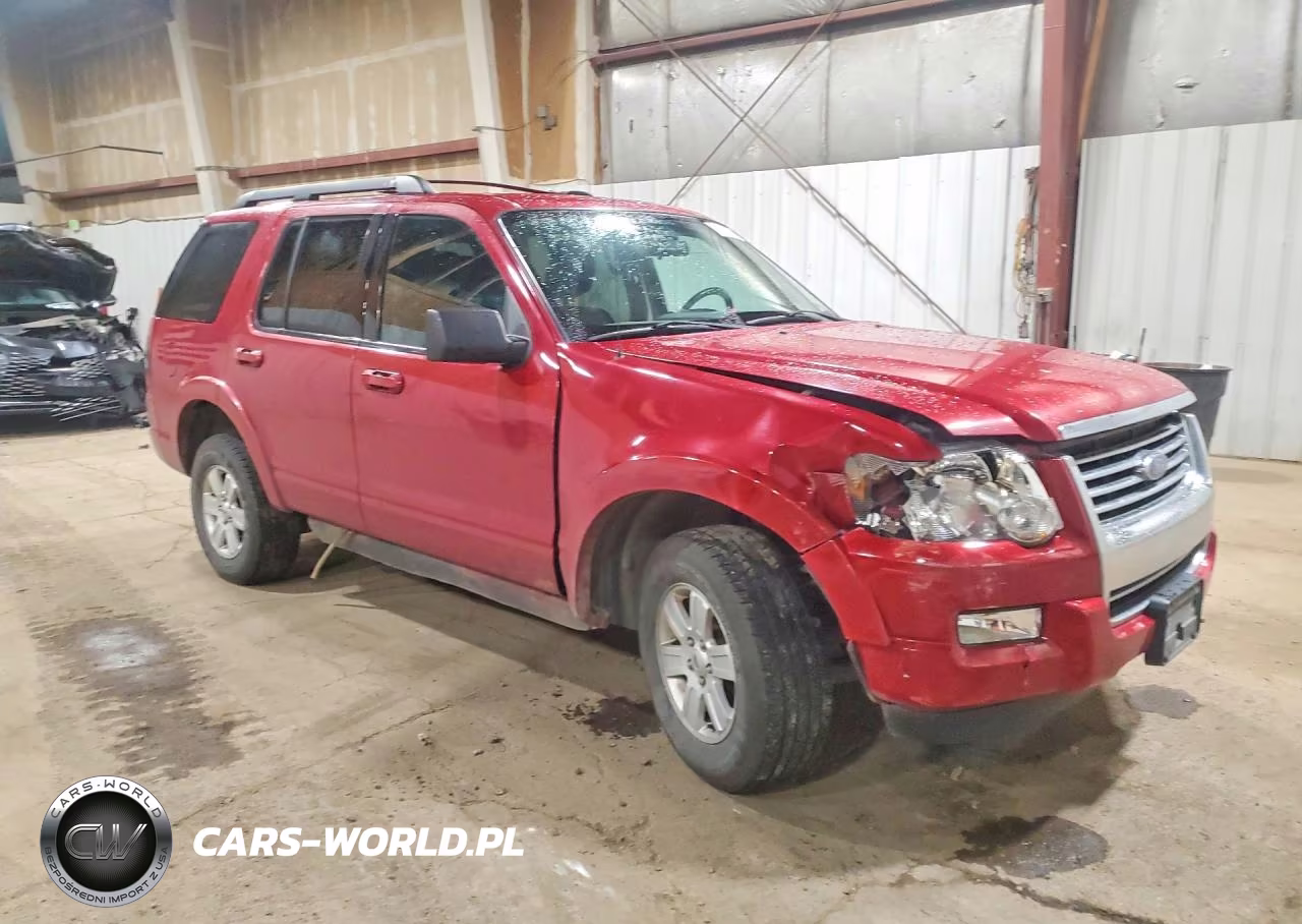 2010 Ford Explorer Xlt VIN:1FMEU7DE4AUA36109 - 4