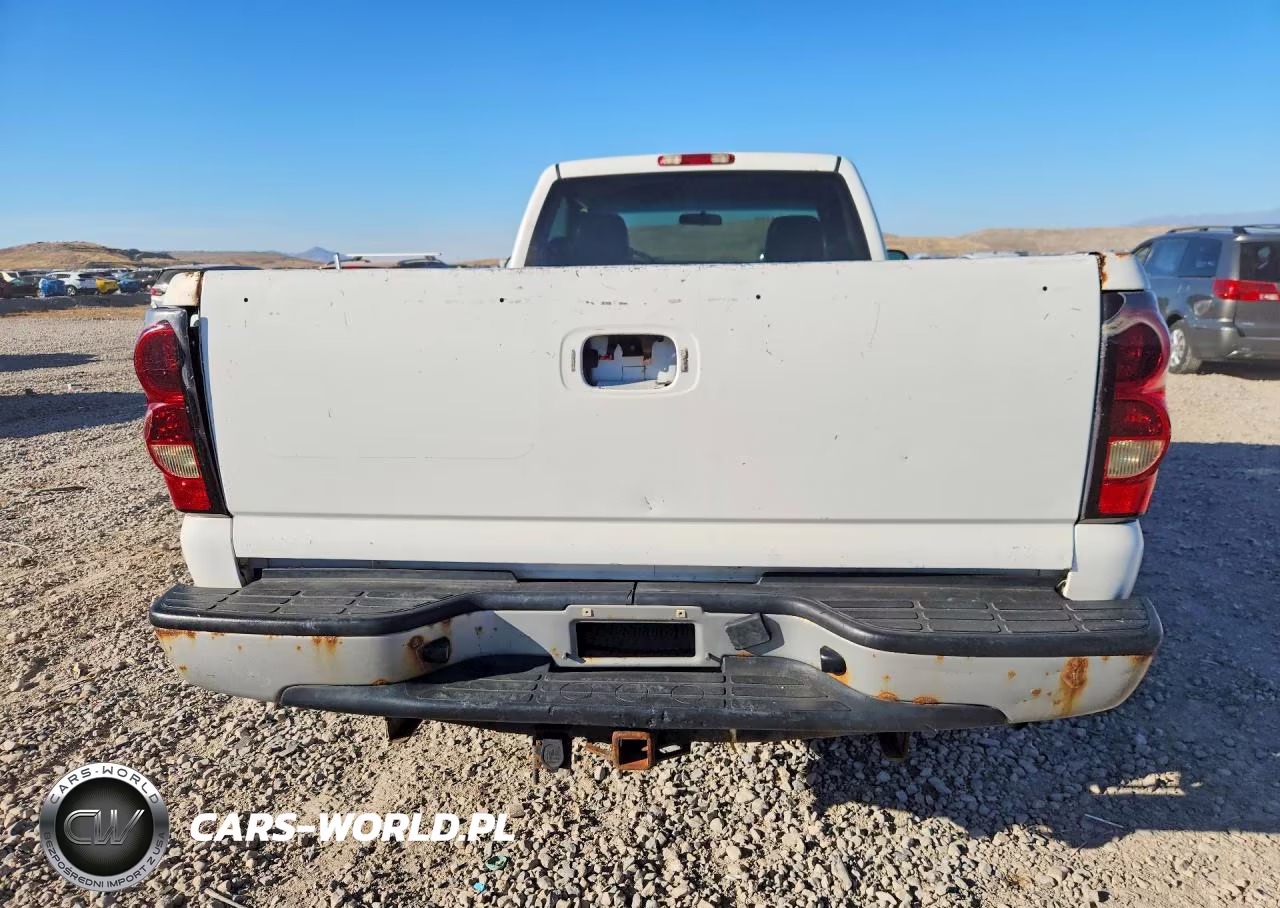 2003 Chevrolet Silverado C2500 Heavy Duty VIN:1GCHC24U63E144758 - 6