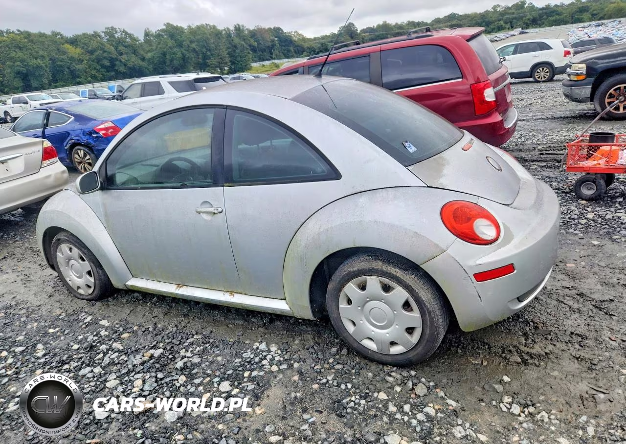 2007 Volkswagen New Beetle 2.5L VIN:3VWEW31C97M518627 - 2