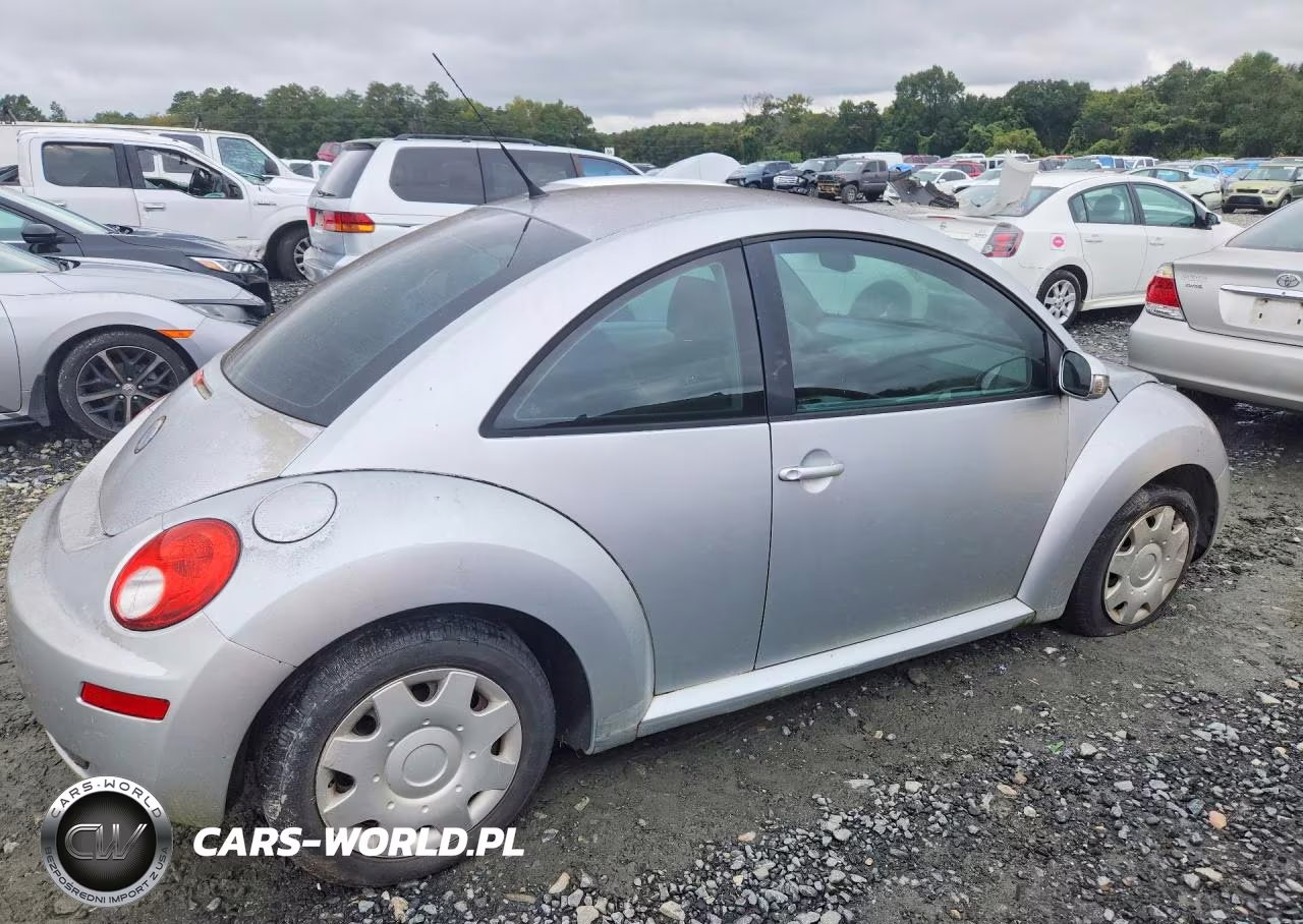 2007 Volkswagen New Beetle 2.5L VIN:3VWEW31C97M518627 - 3