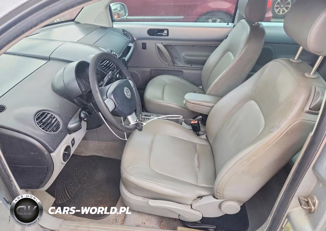 2007 Volkswagen New Beetle 2.5L VIN:3VWEW31C97M518627 - 7